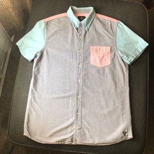 American Eagle men’s short sleeve button up
